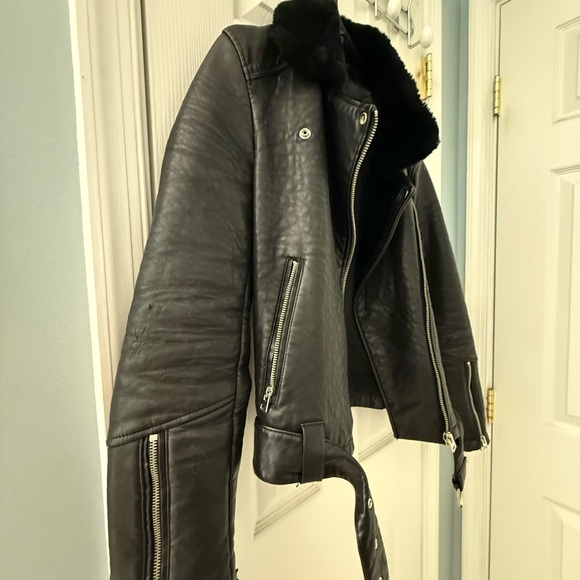 Topshop Black Leather Jacket with Fur Trim - Picture 4 of 10